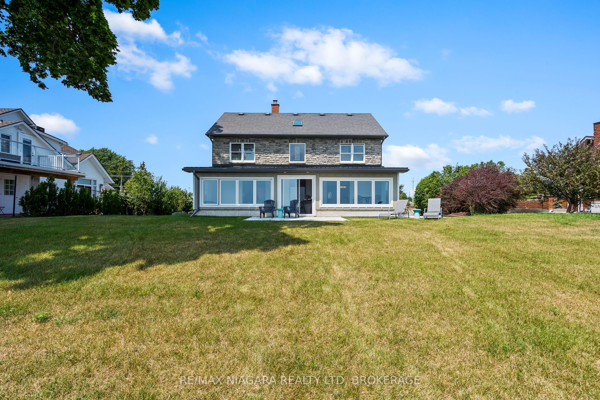11825 Lakeshore Road Property Photo 12