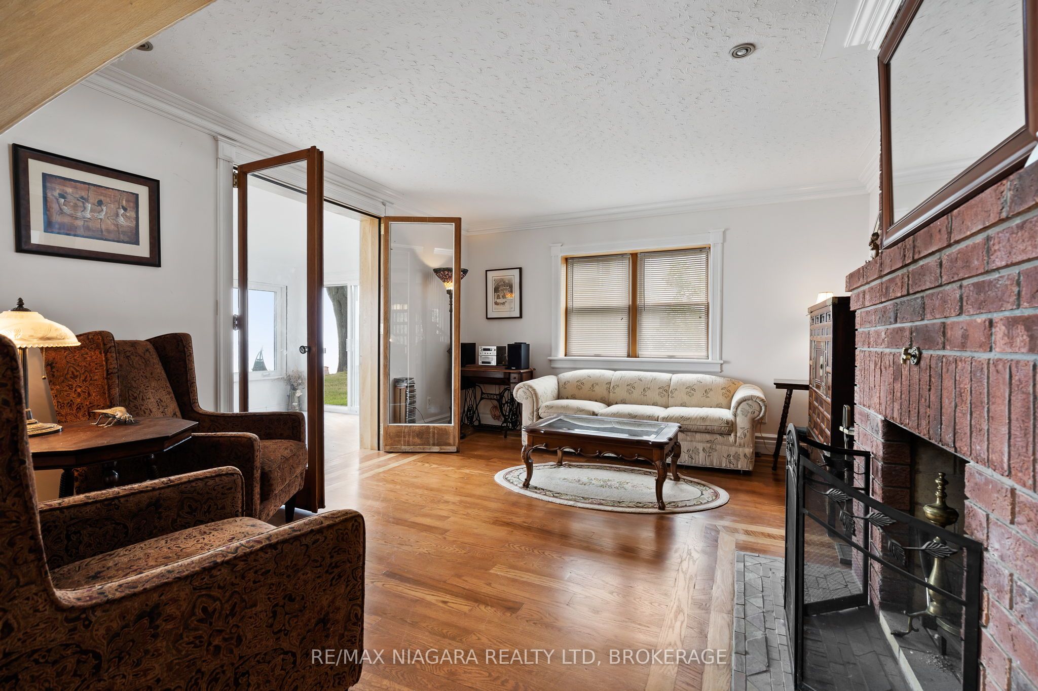 11825 Lakeshore Road Property Photo 26