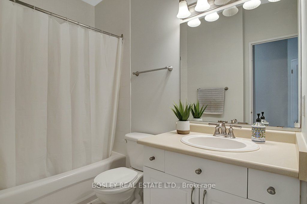 #805 - 255 Keats Way Property Photo 6