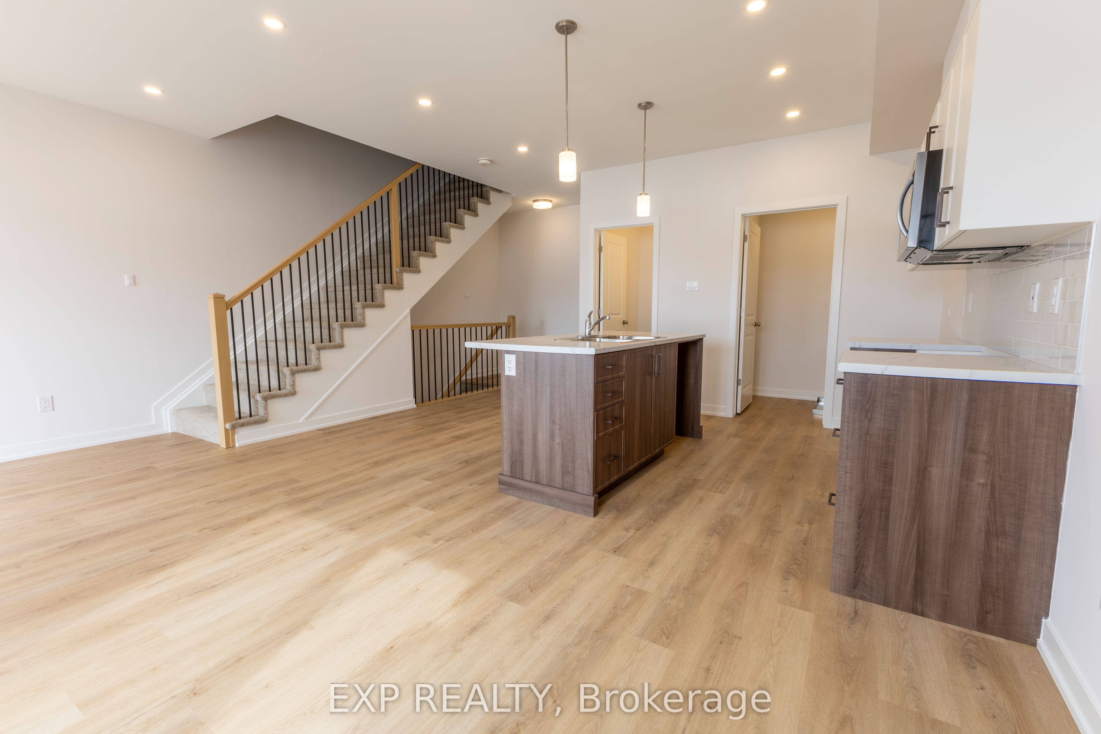 1204 Cope Drive Property Photo 8