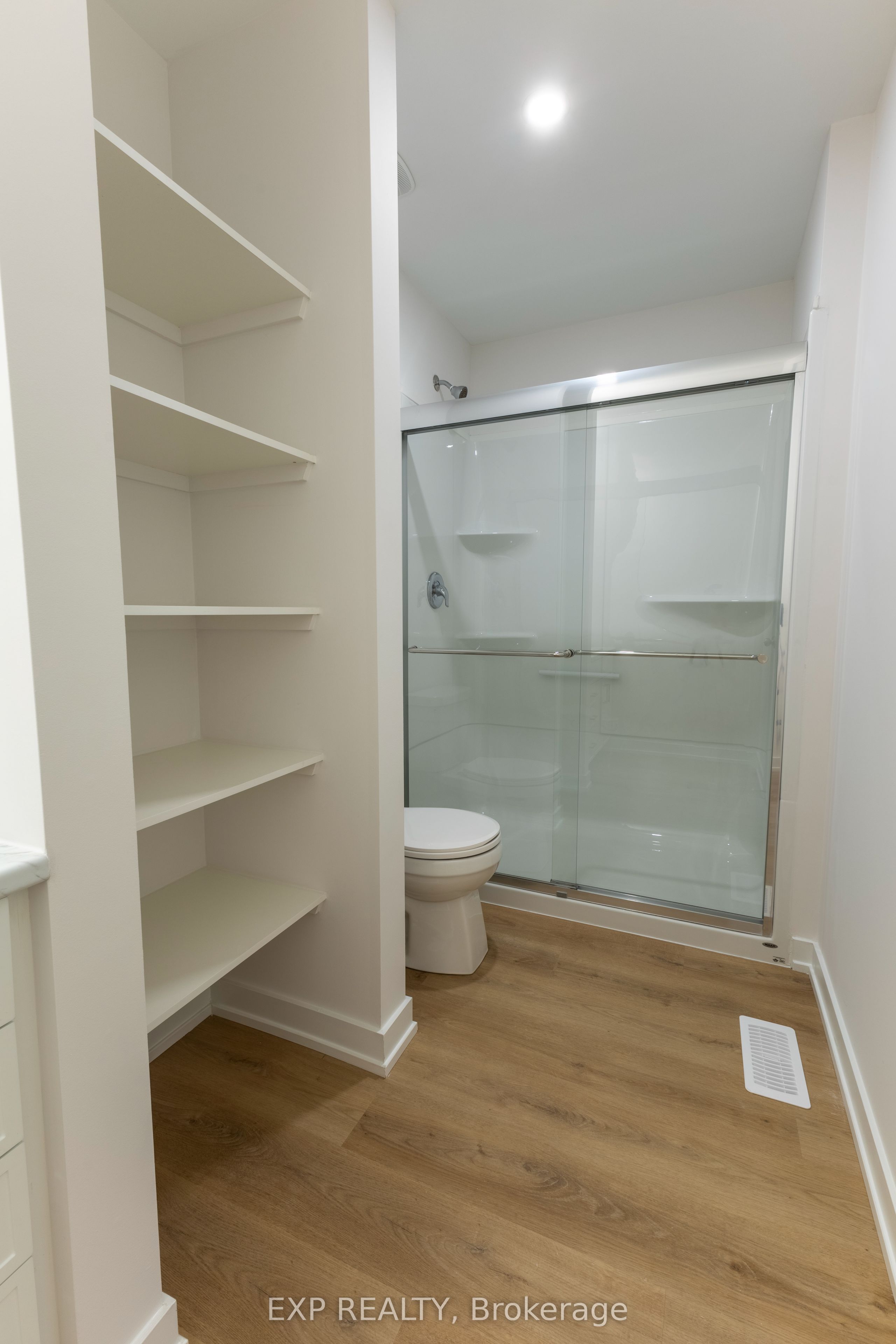 1204 Cope Drive Property Photo 16
