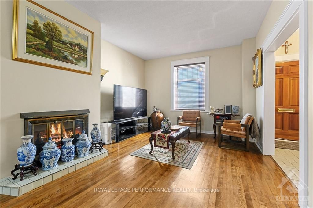 453 Slater Street Property Photo 8