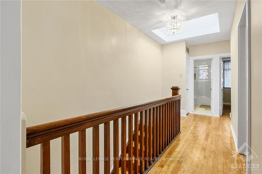 453 Slater Street Property Photo 15