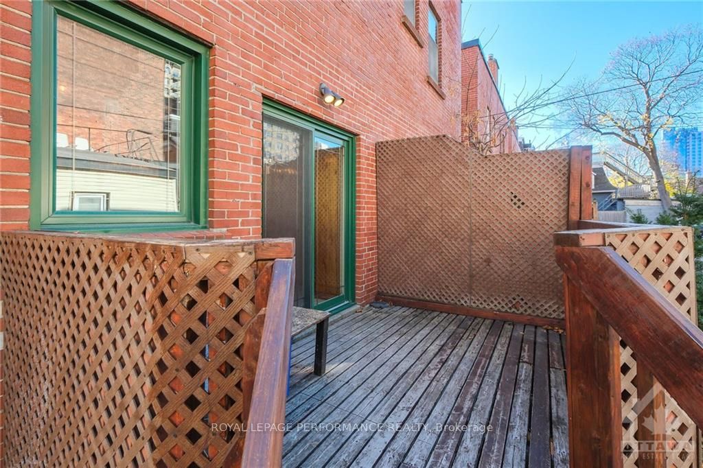 453 Slater Street Property Photo 27