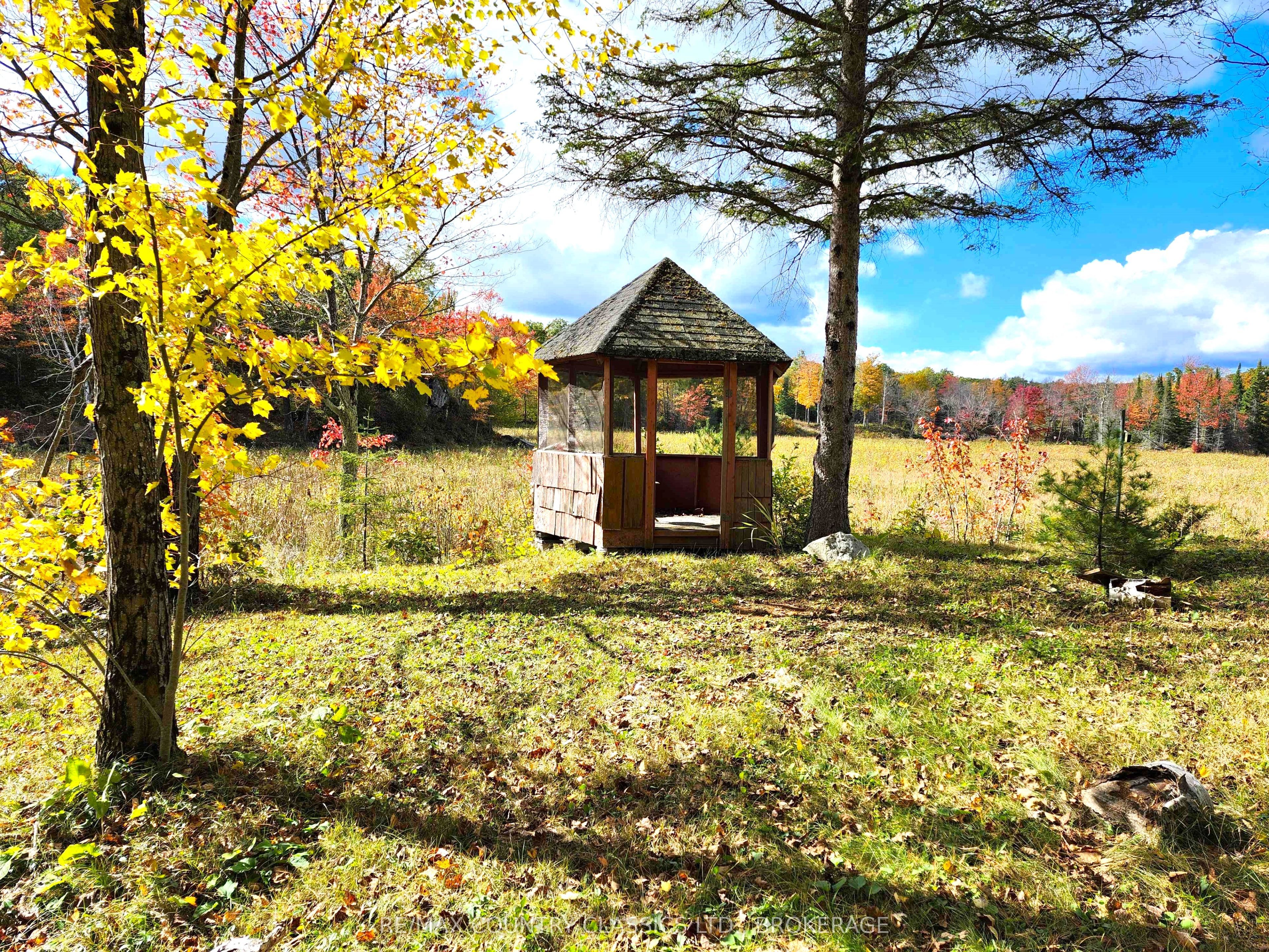 1116 Greer Road Property Photo 4