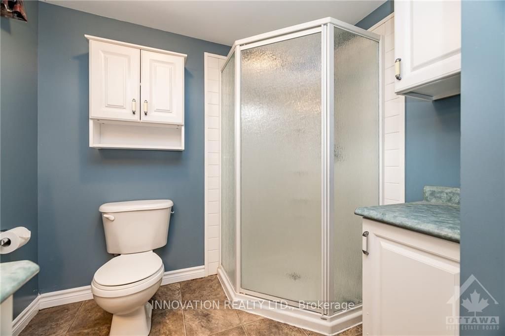2508 Century Rd W Property Photo 22