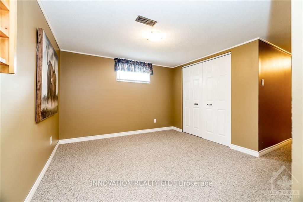 2508 Century Rd W Property Photo 24