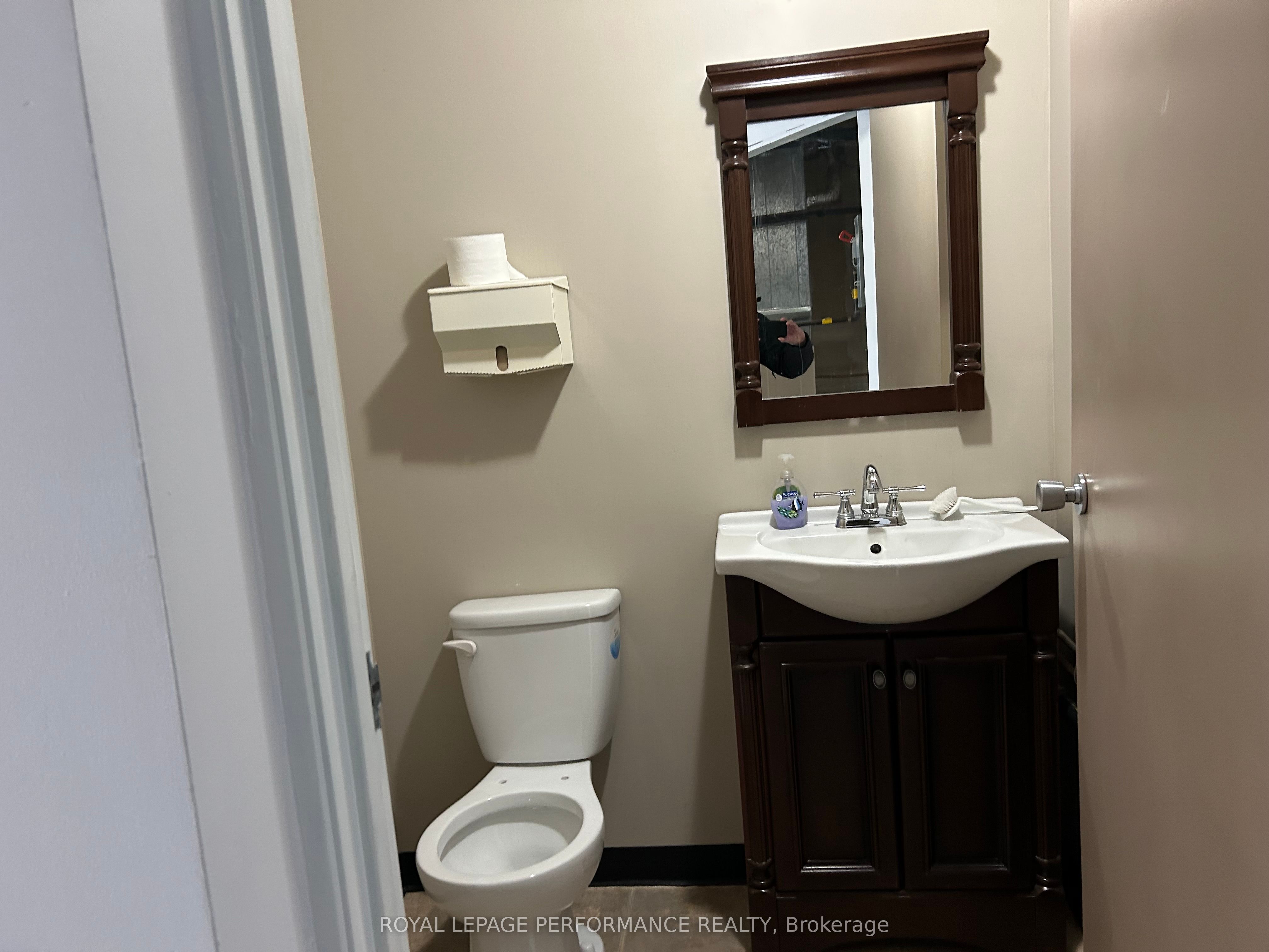 #14 - 1420 Youville Drive Property Photo 11