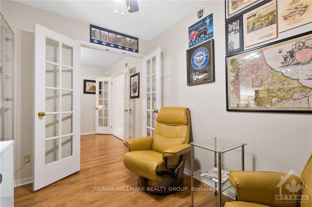 13 Waterford Way Property Photo 8