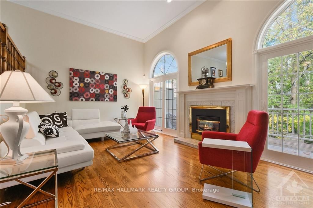 13 Waterford Way Property Photo 10