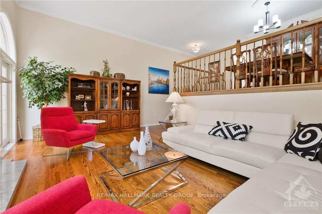 13 Waterford Way Property Photo 12