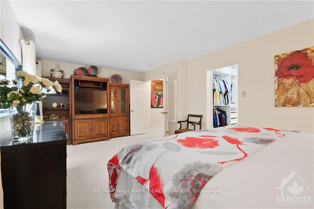 13 Waterford Way Property Photo 22