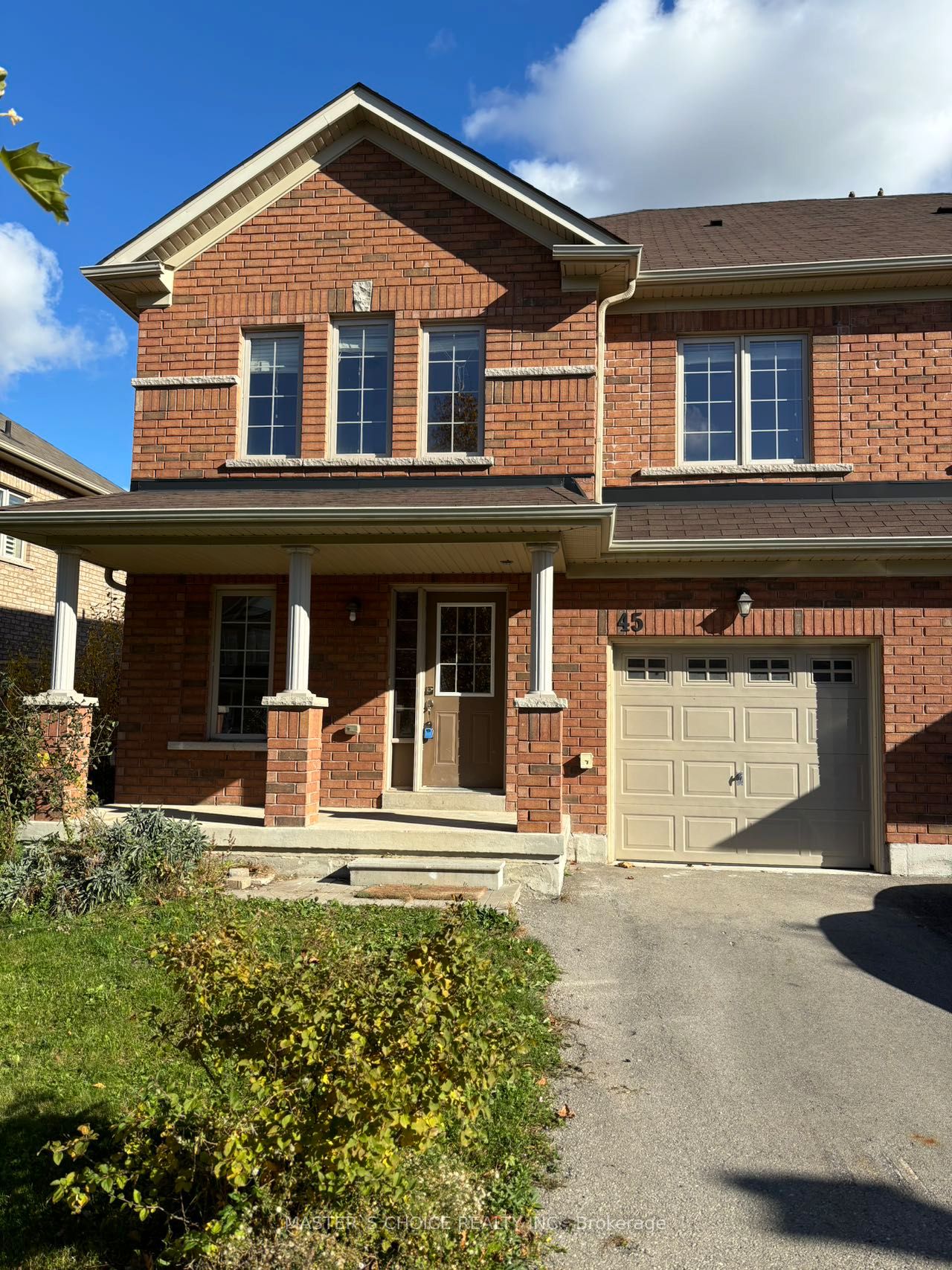 45 Keith Crescent Property Photo 2