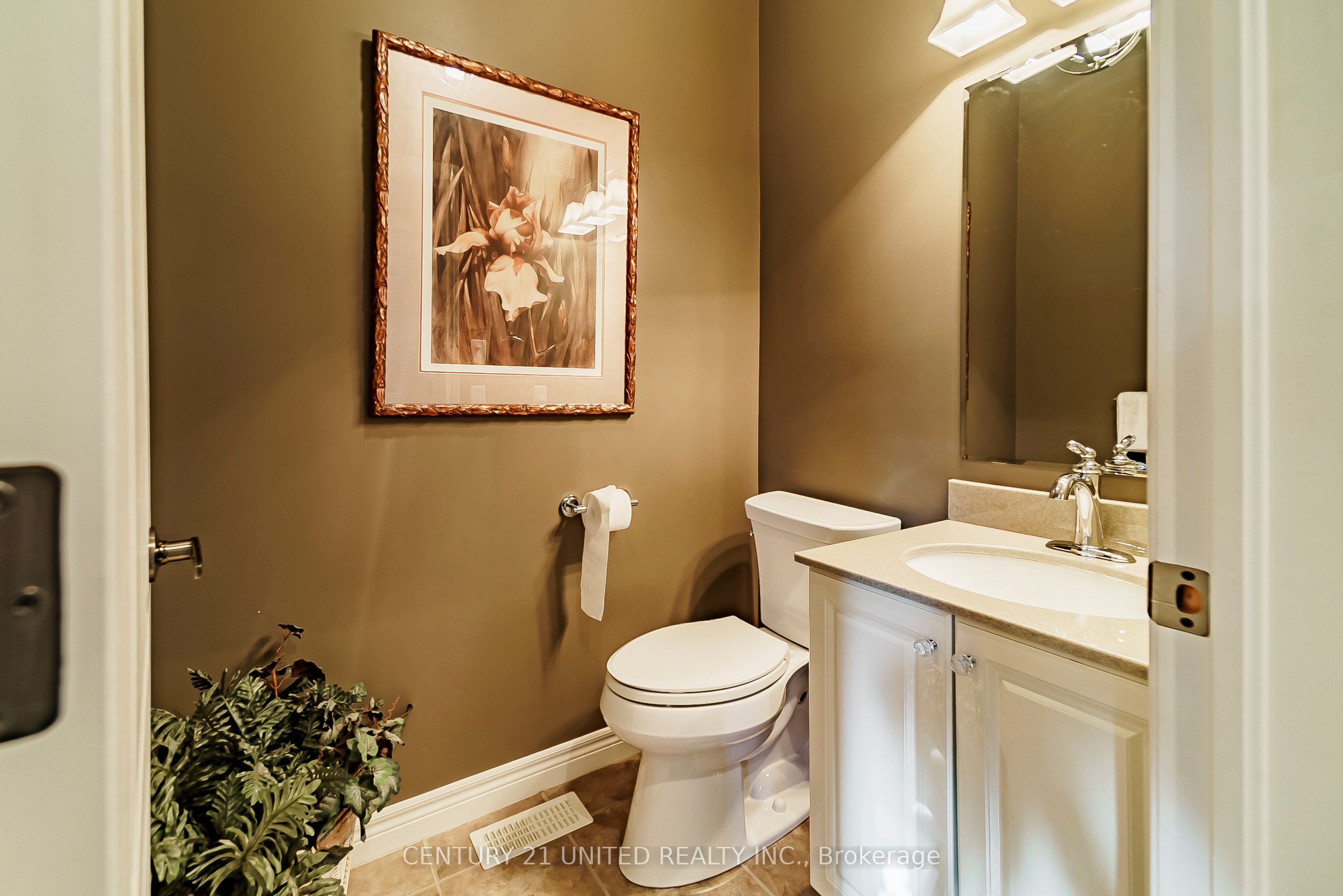 #72 - 301 Carnegie Avenue Property Photo 17