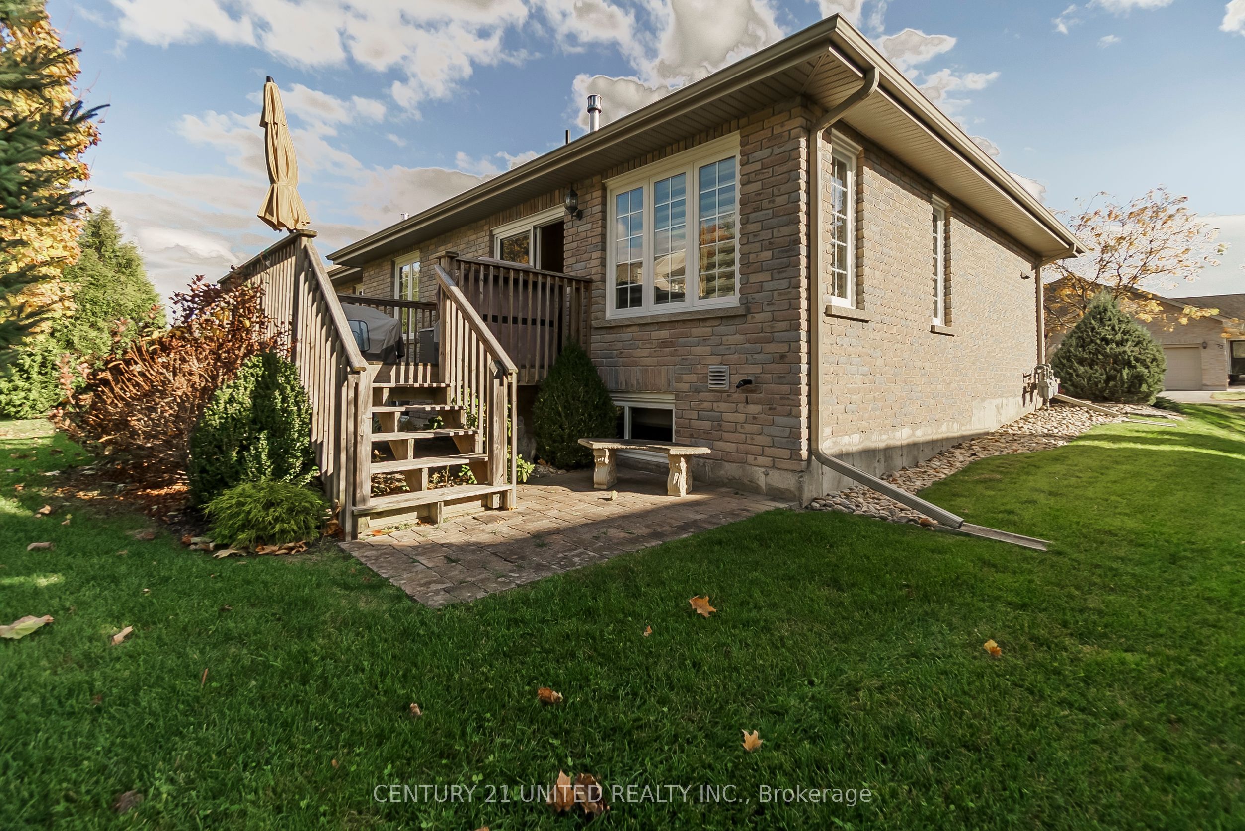 #72 - 301 Carnegie Avenue Property Photo 28