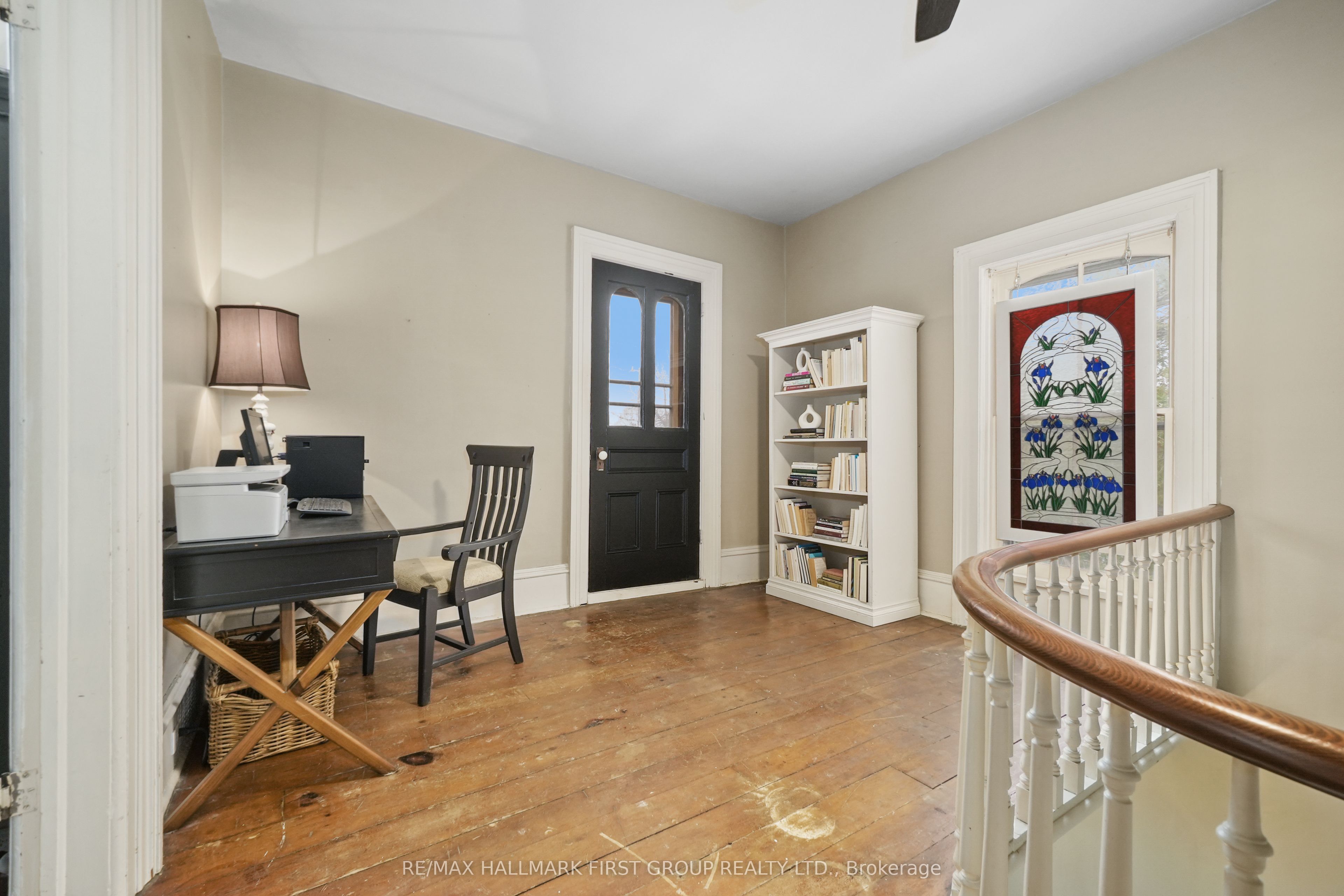 57 King Street Property Photo 16