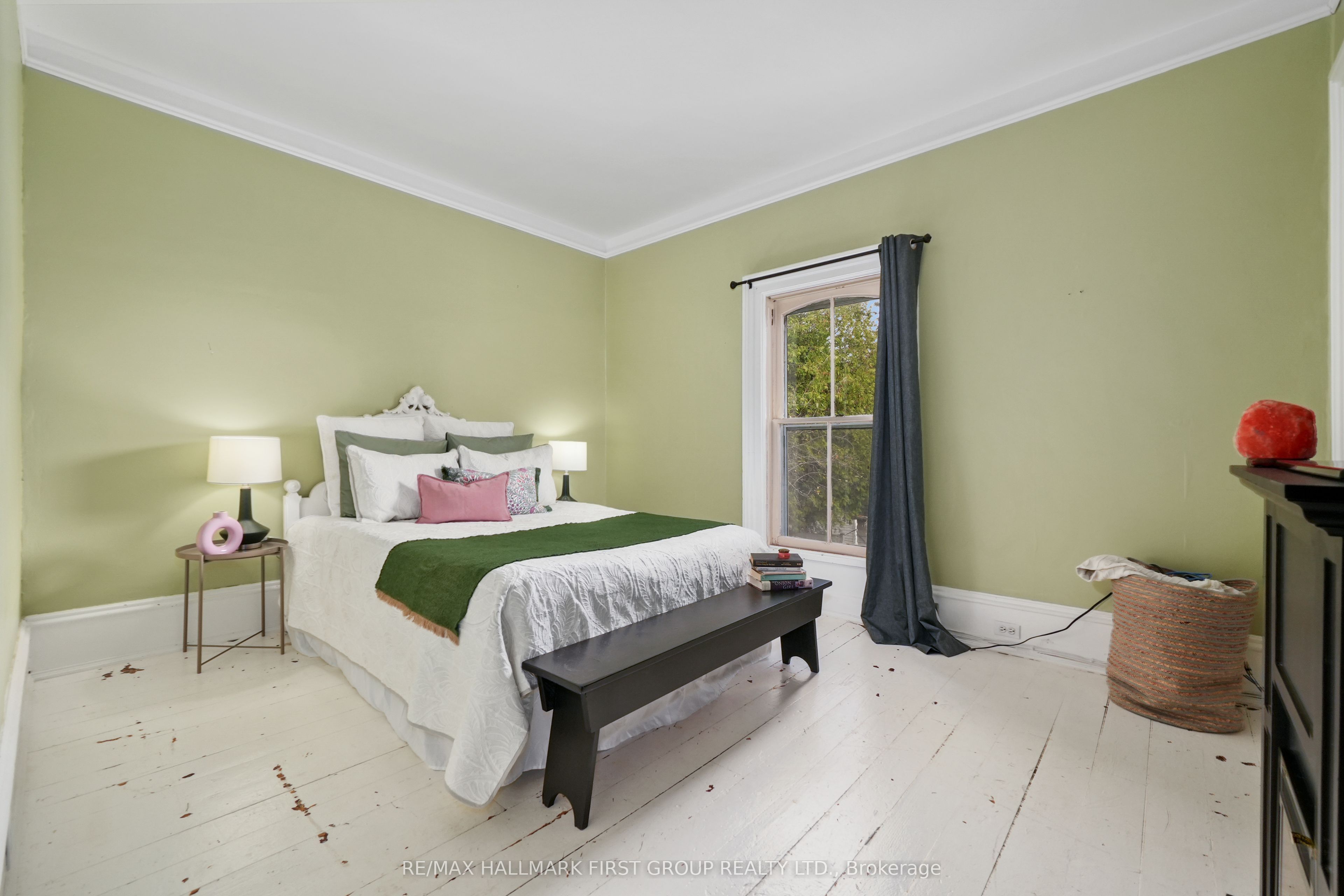 57 King Street Property Photo 20