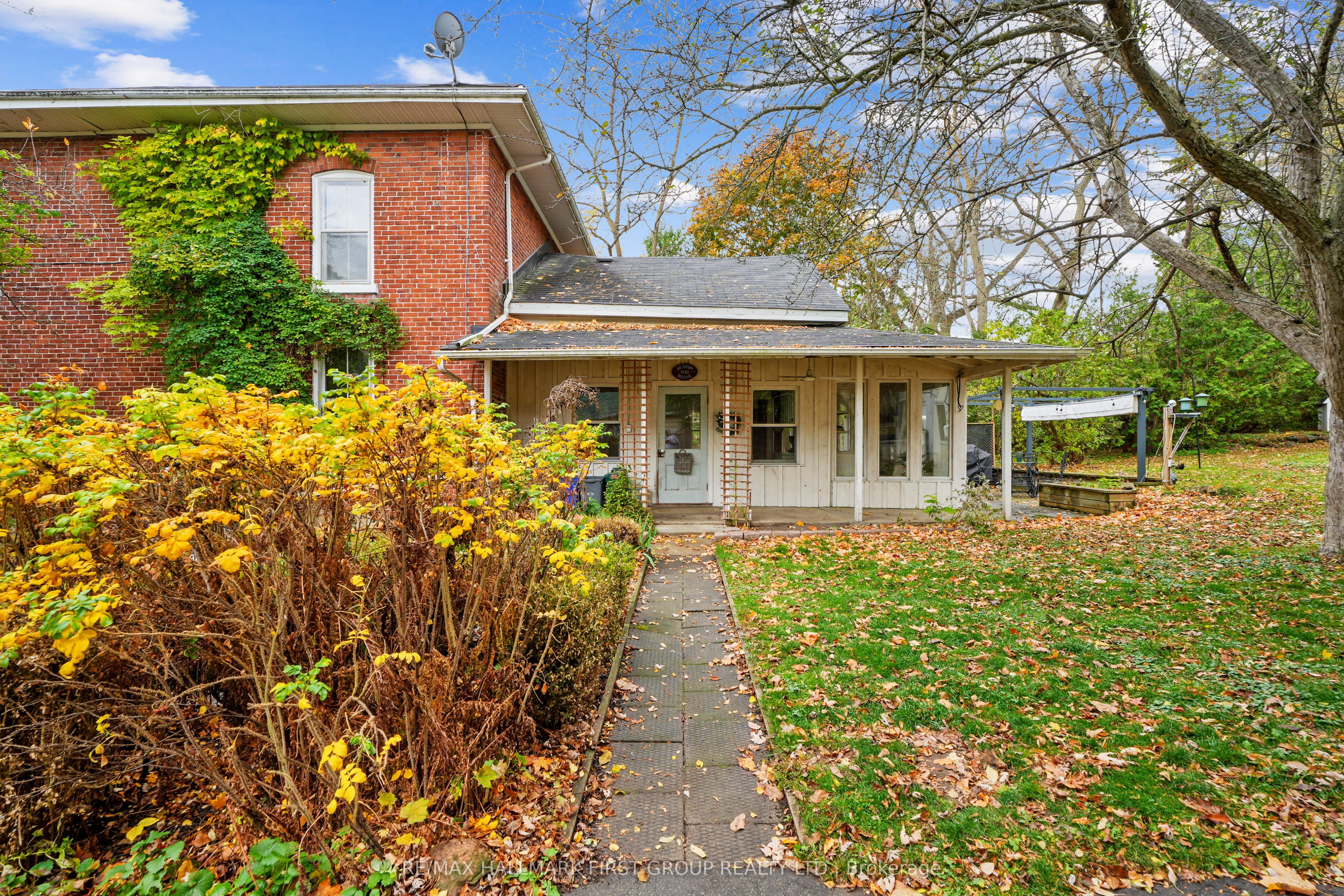 57 King Street Property Photo 35