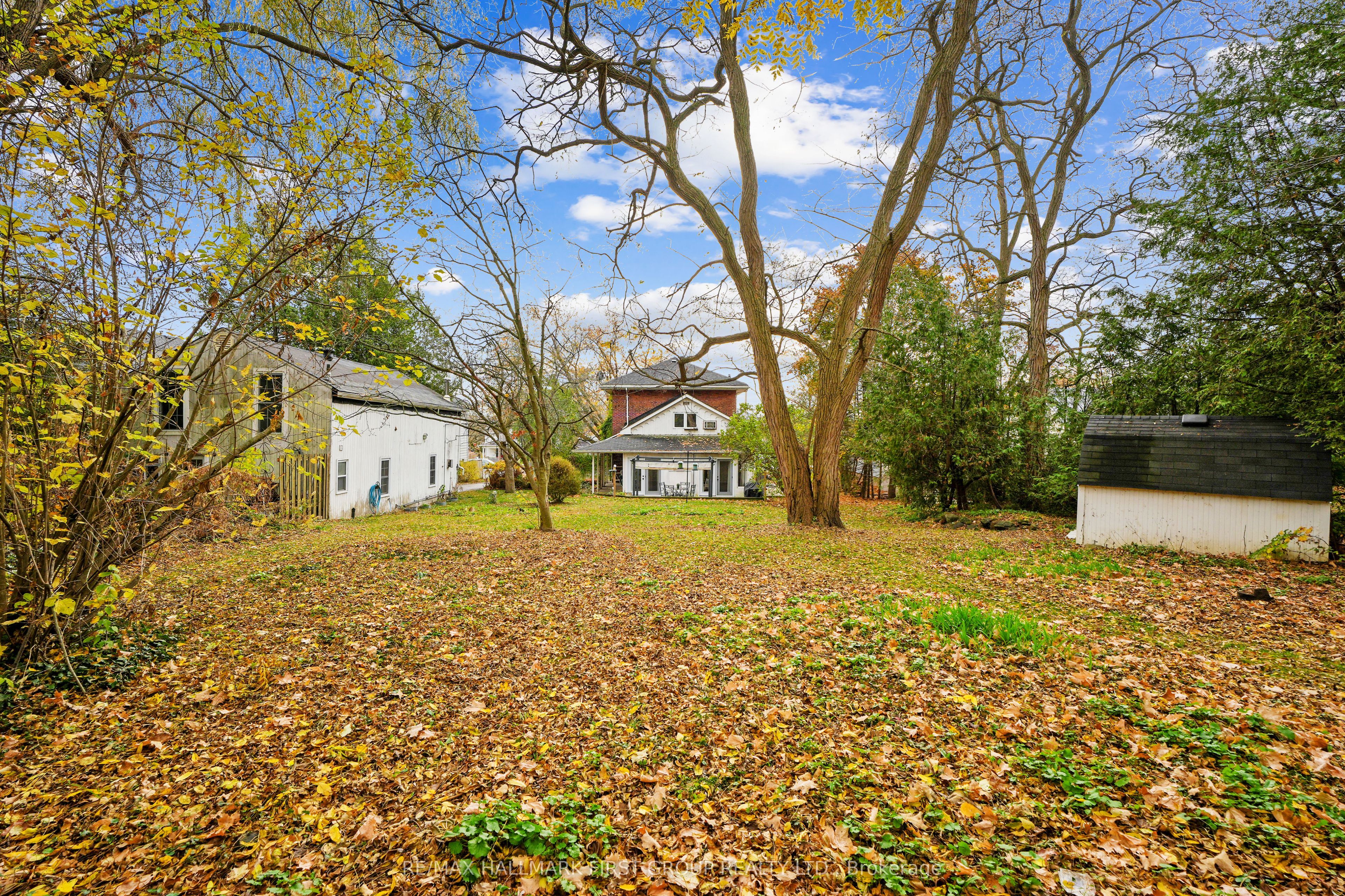 57 King Street Property Photo 40
