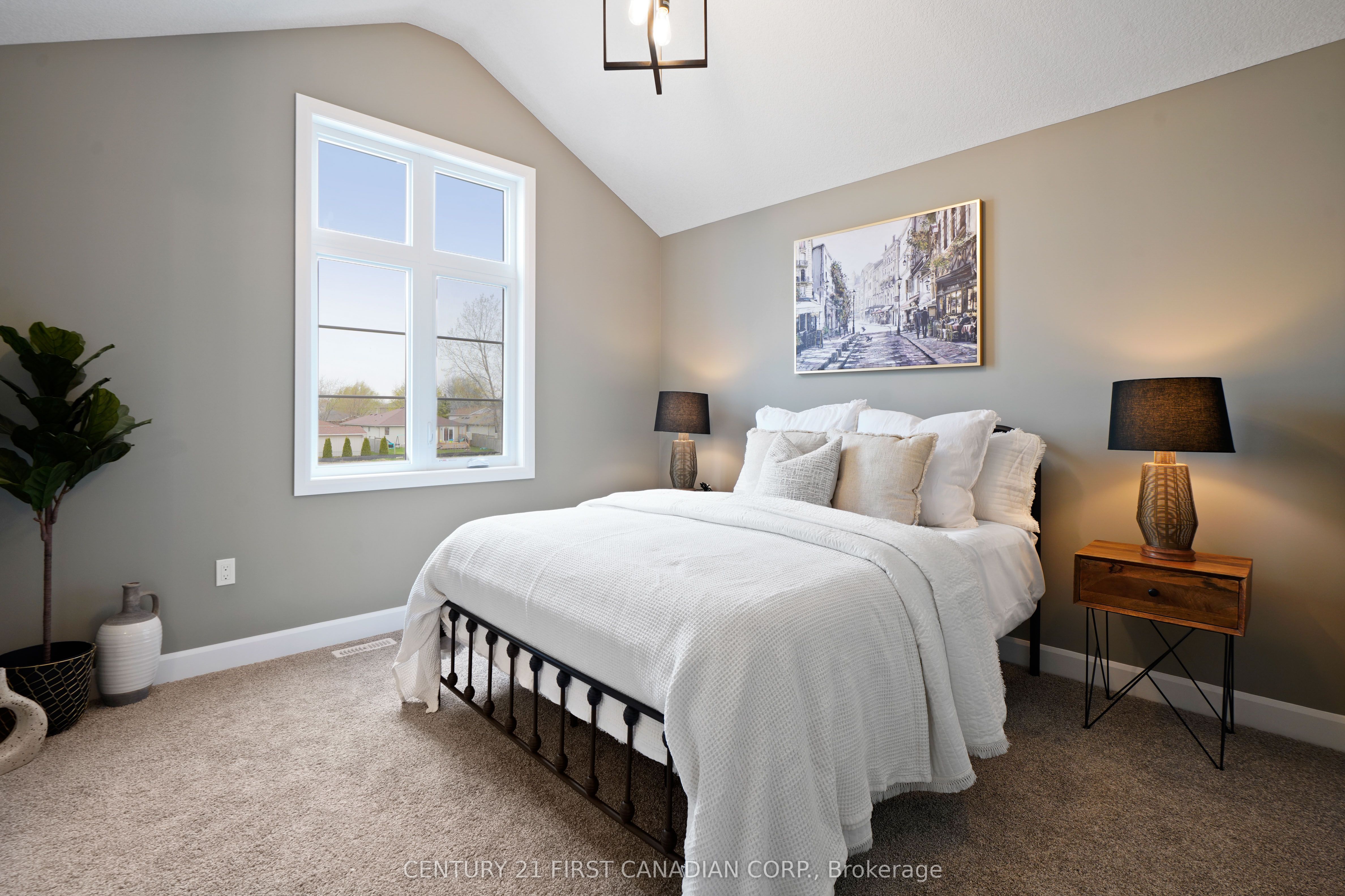 9 Twynstra Street Property Photo 21