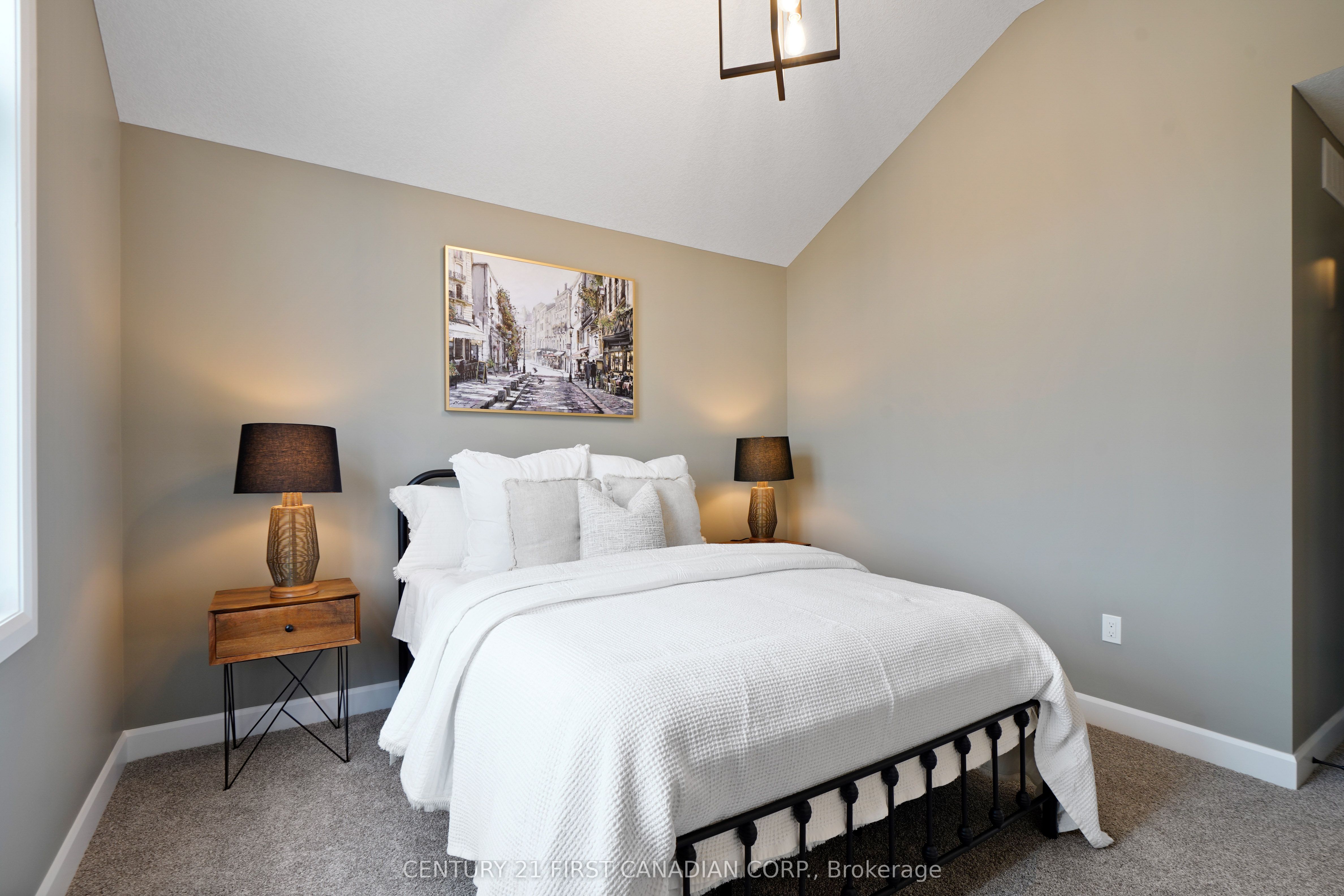 9 Twynstra Street Property Photo 23