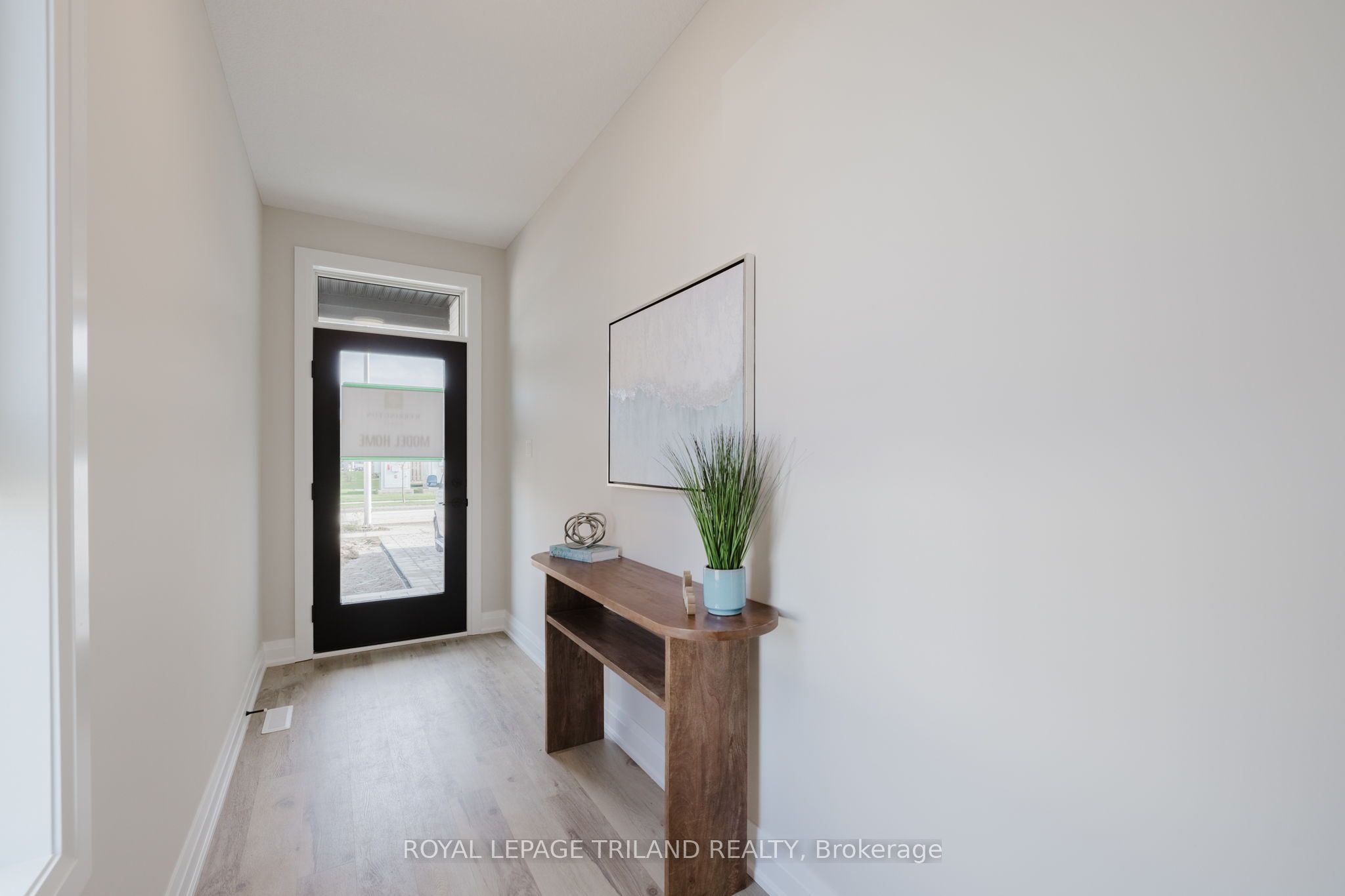 1867 Dalmagarry Road Property Photo 3