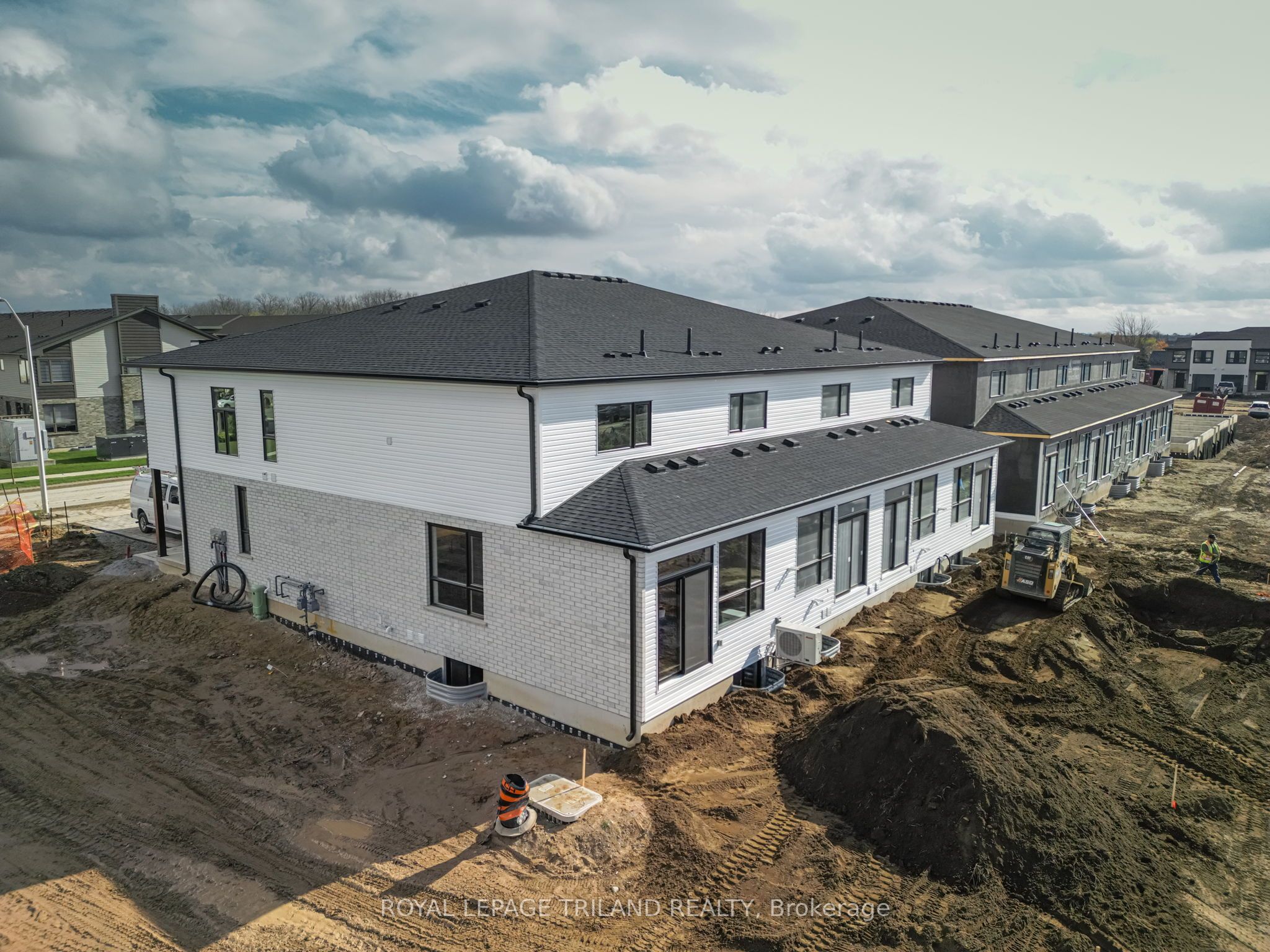 1867 Dalmagarry Road Property Photo 33