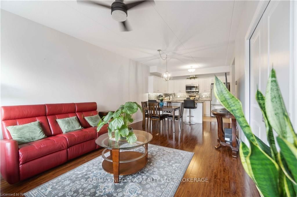 #221 - 4644 Pettit Avenue Property Photo 8