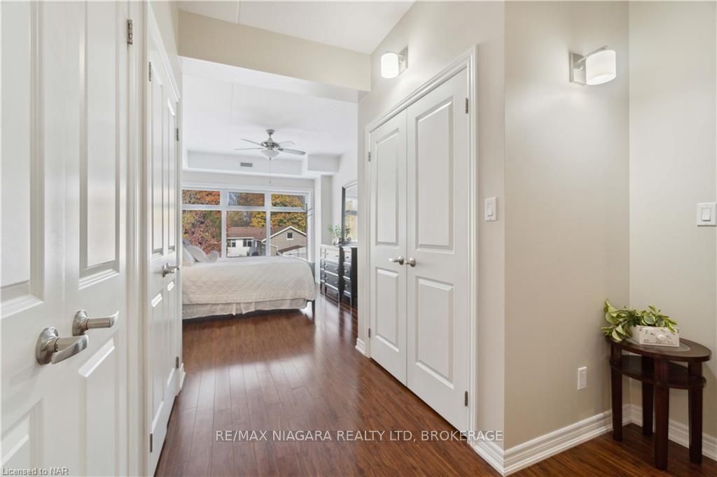 #221 - 4644 Pettit Avenue Property Photo 11