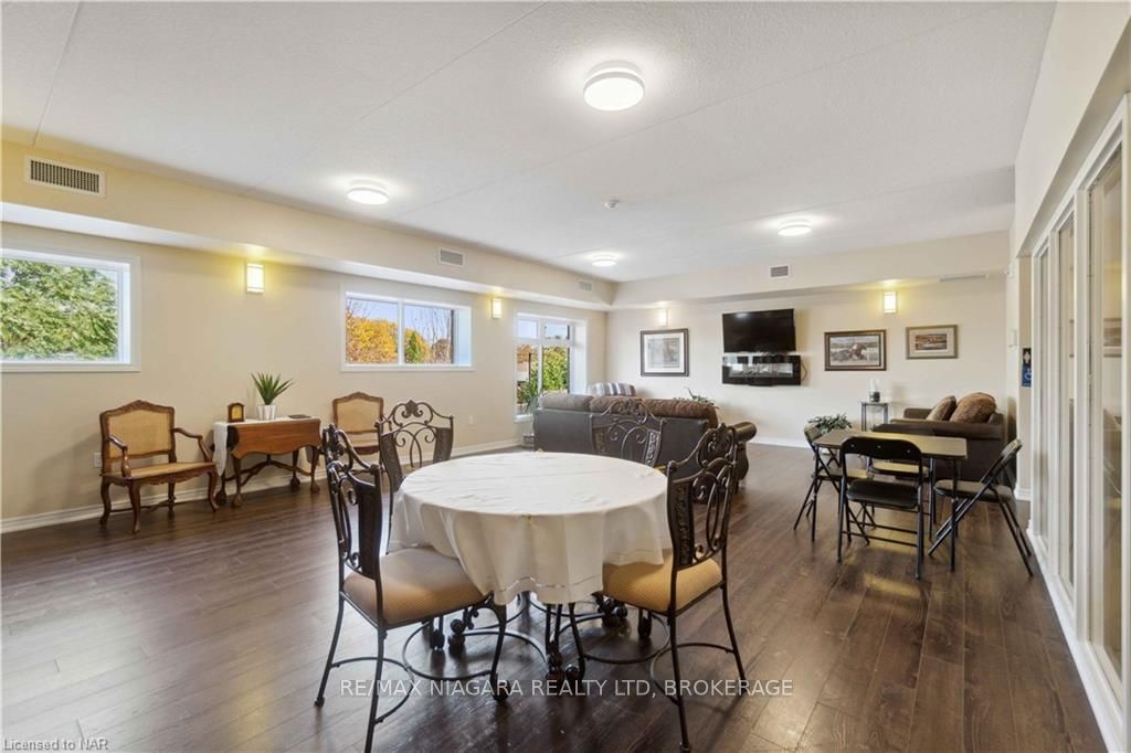 #221 - 4644 Pettit Avenue Property Photo 26