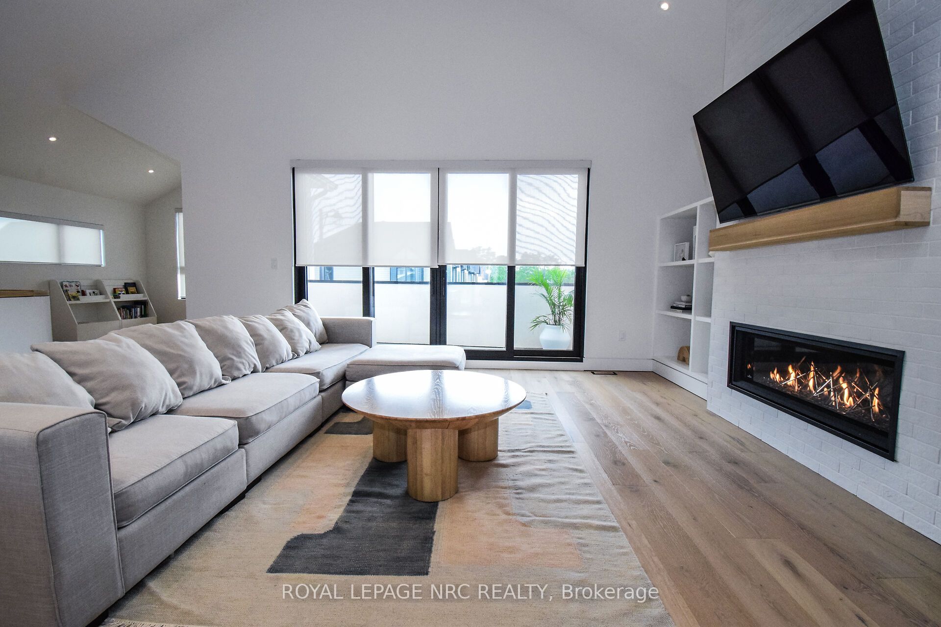 82 Ivy Crescent Property Photo 9