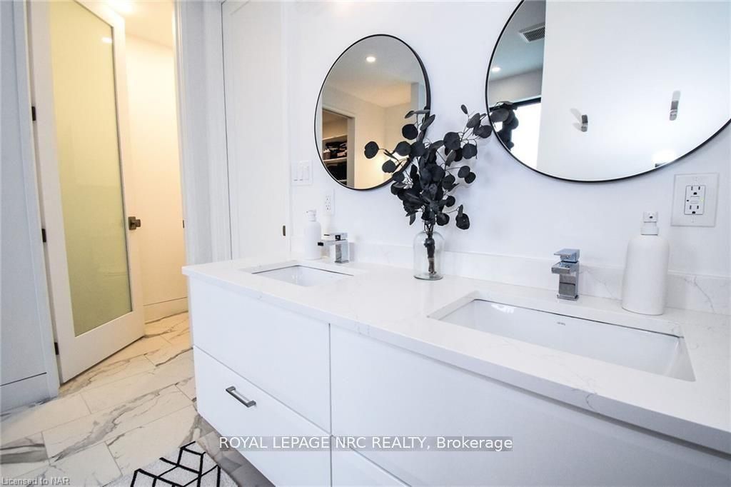 82 Ivy Crescent Property Photo 24