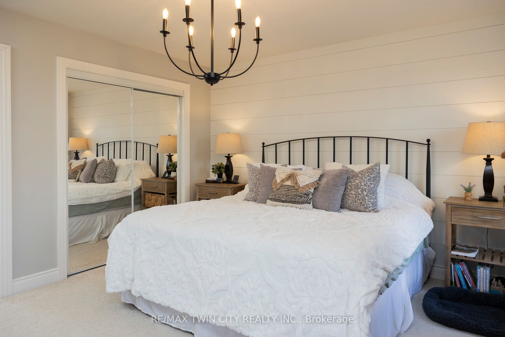 145 John Street Property Photo 21