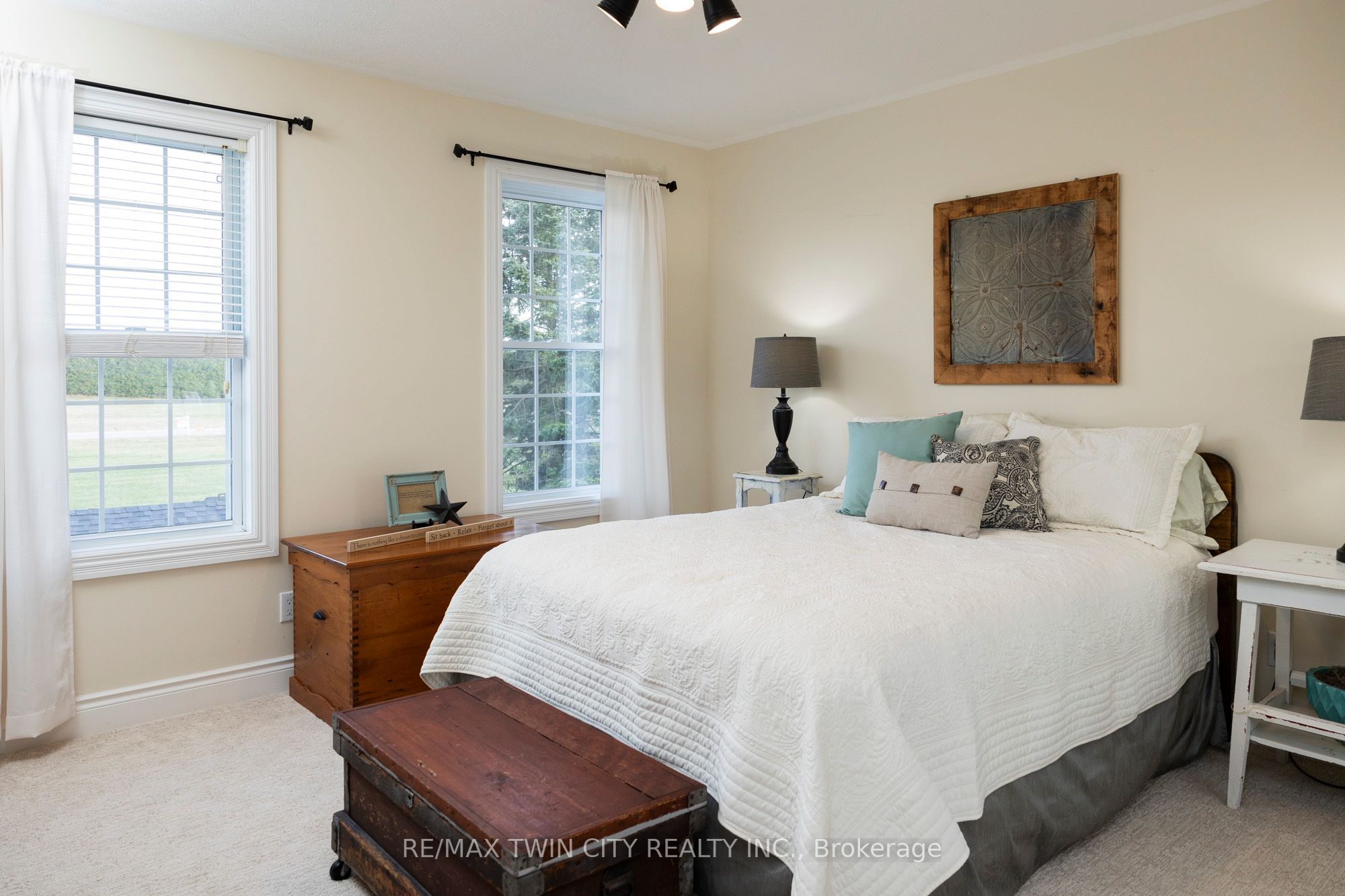 145 John Street Property Photo 23