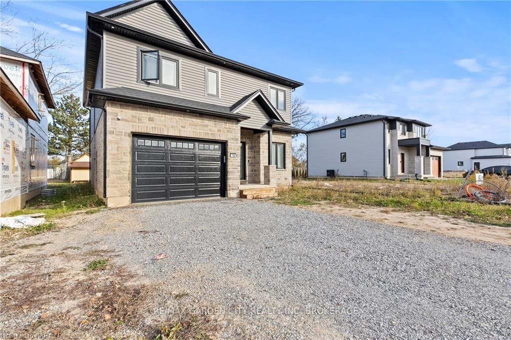 159 Hodgkins Avenue Property Photo 2