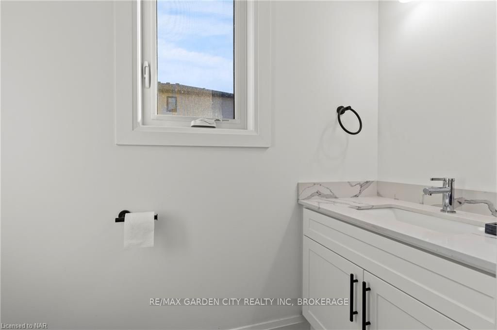 159 Hodgkins Avenue Property Photo 6
