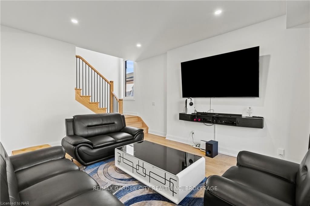 159 Hodgkins Avenue Property Photo 15