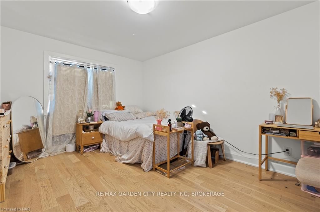 159 Hodgkins Avenue Property Photo 25