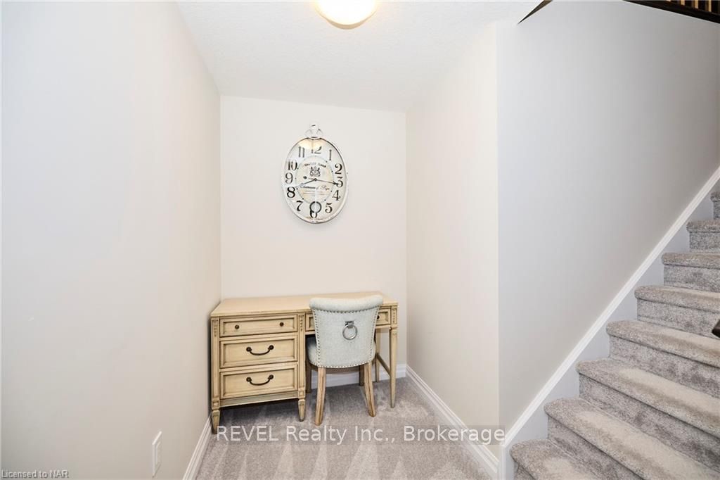 #11 - 4311 Mann Street Property Photo 21