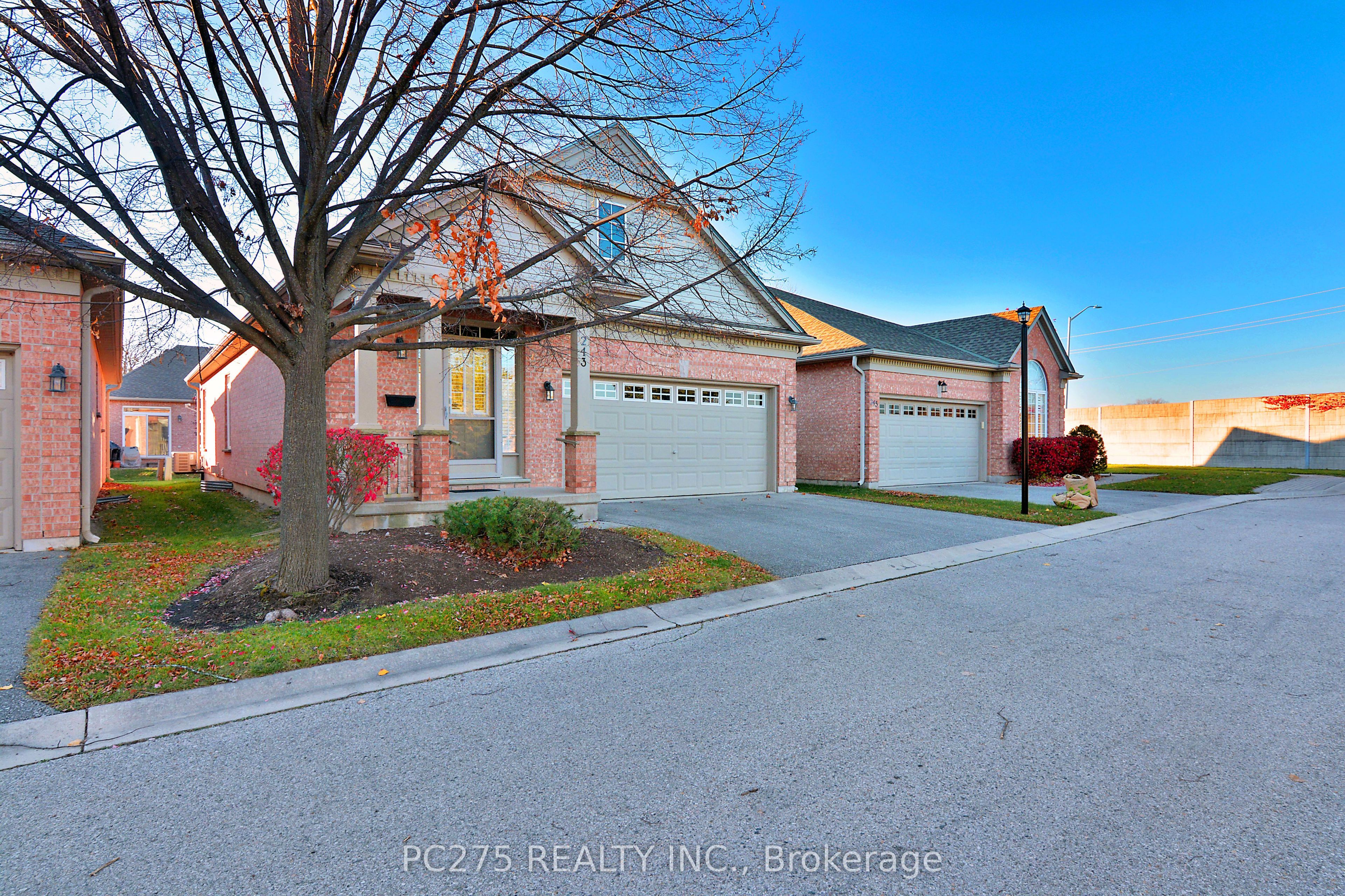 #243 - 2025 Meadowgate Boulevard Property Photo 2