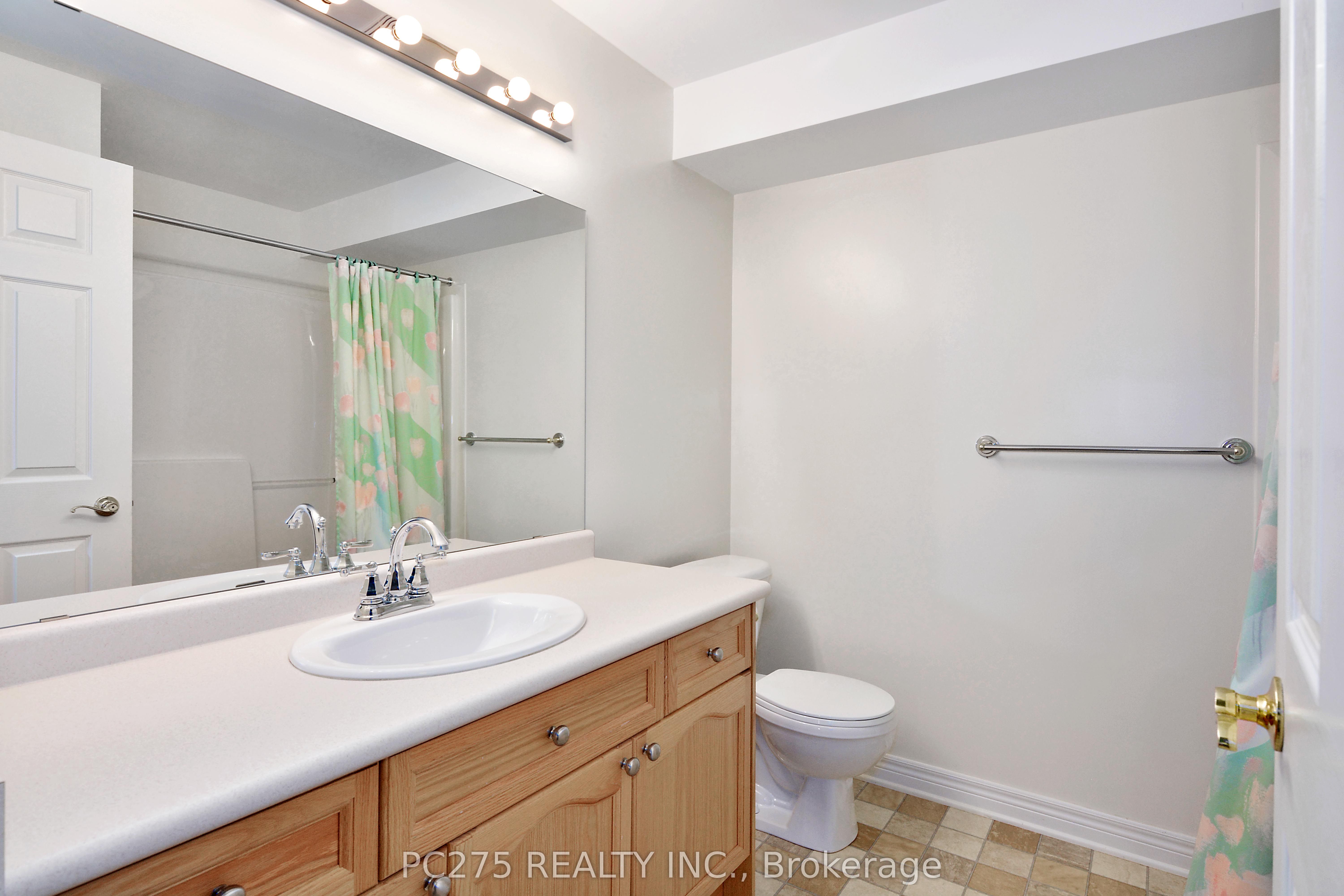 #243 - 2025 Meadowgate Boulevard Property Photo 25