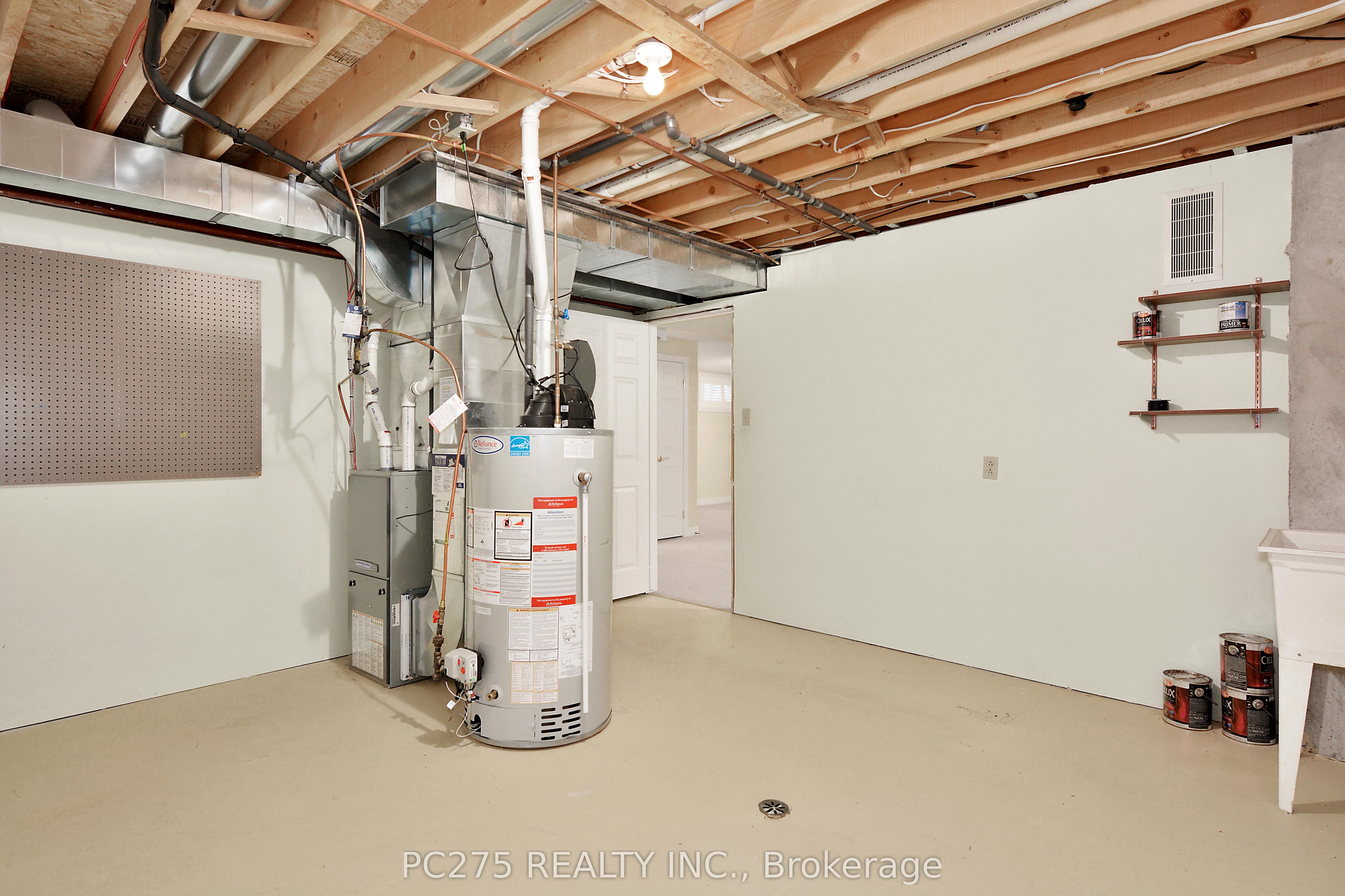 #243 - 2025 Meadowgate Boulevard Property Photo 26