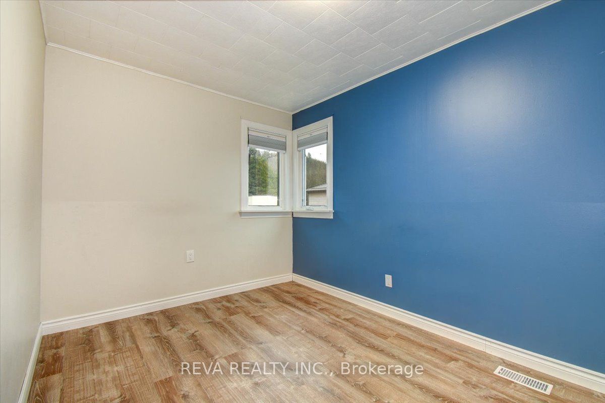 29690 Highway 62 Property Photo 11