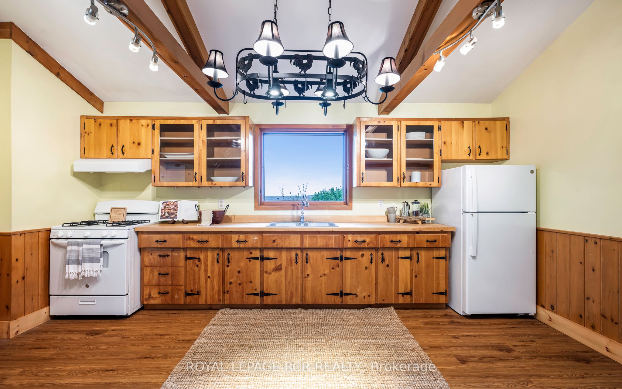 433409 4th Line Property Photo 15