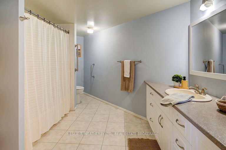 #602 - 185 Ontario Street Property Photo 27