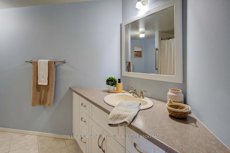 #602 - 185 Ontario Street Property Photo 28