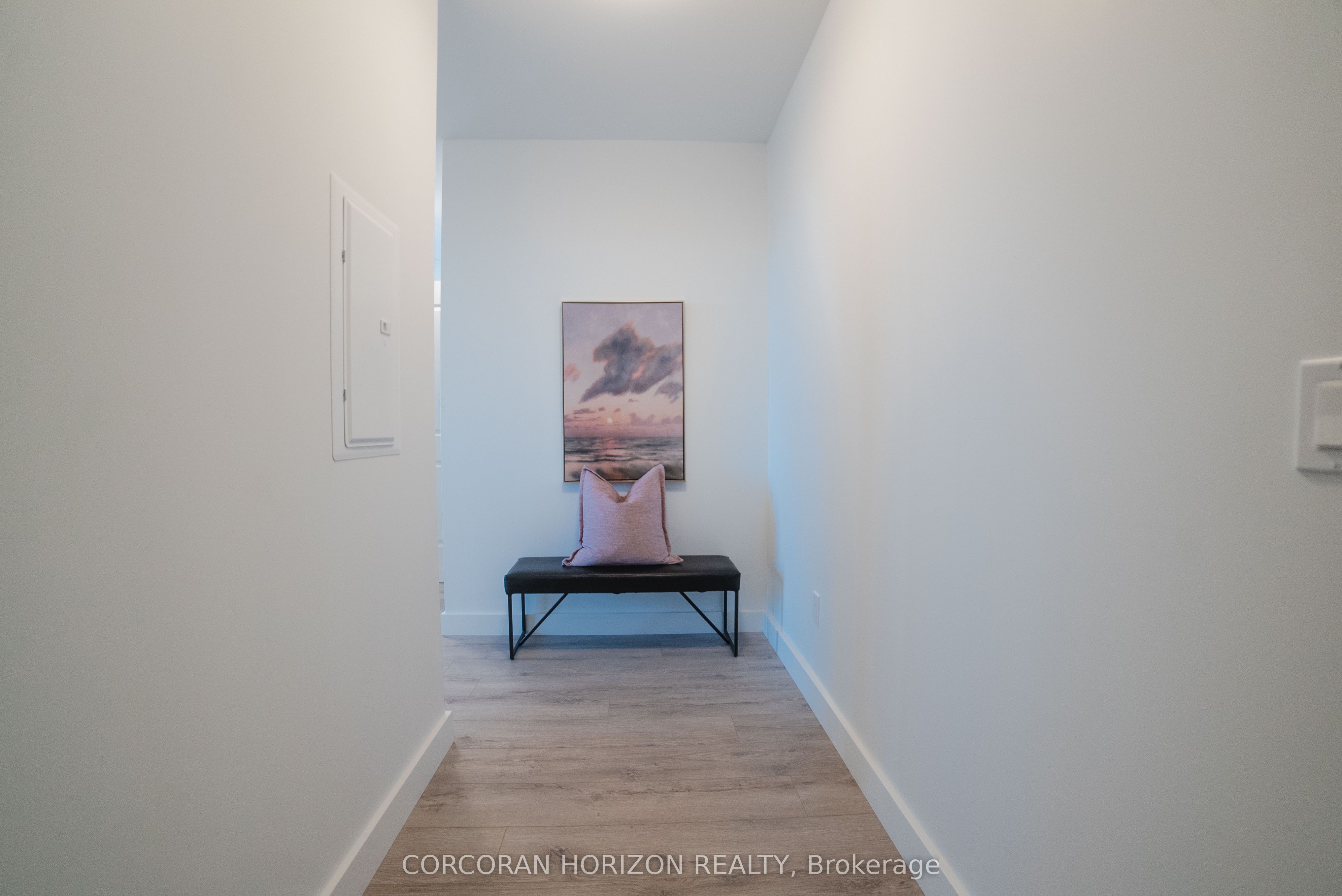 #1301 - 15 Glebe Street Property Photo 3