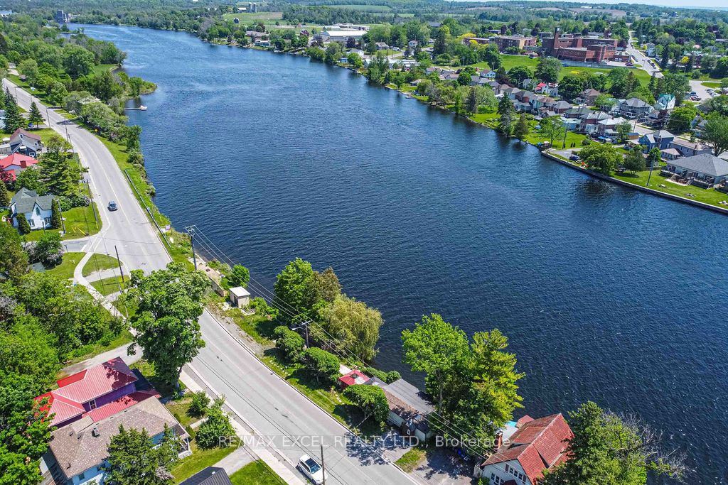 H3b 3m5 Real Estate Listings Main Image