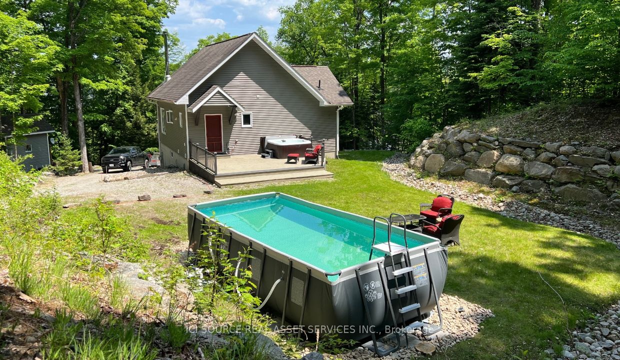 1311 Wonderland Road Property Photo 17