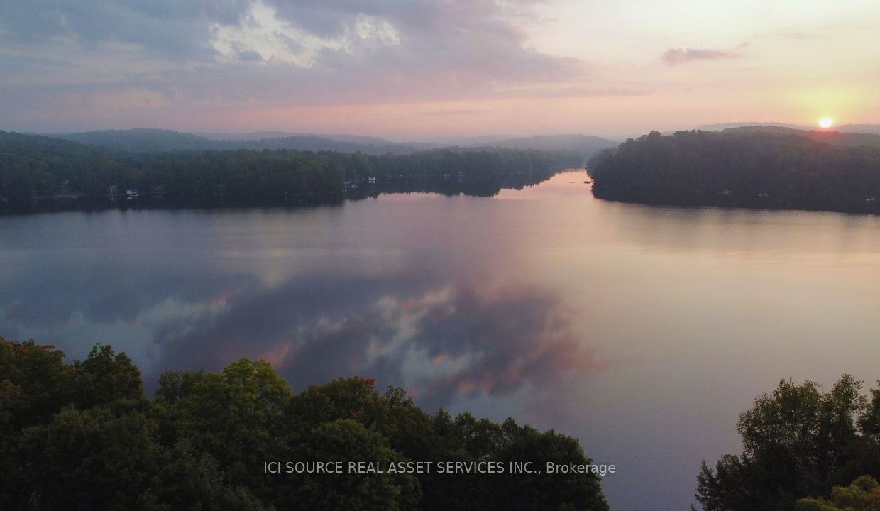 1311 Wonderland Road Property Photo 18